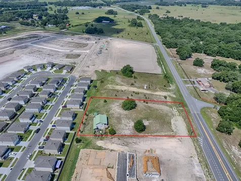 1891 S Us 301 Sumterville FL 33585