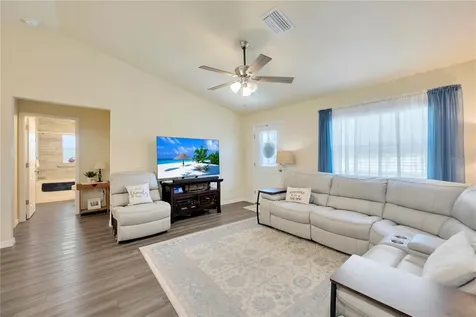 97 N Crestwood Avenue Inverness FL 34453