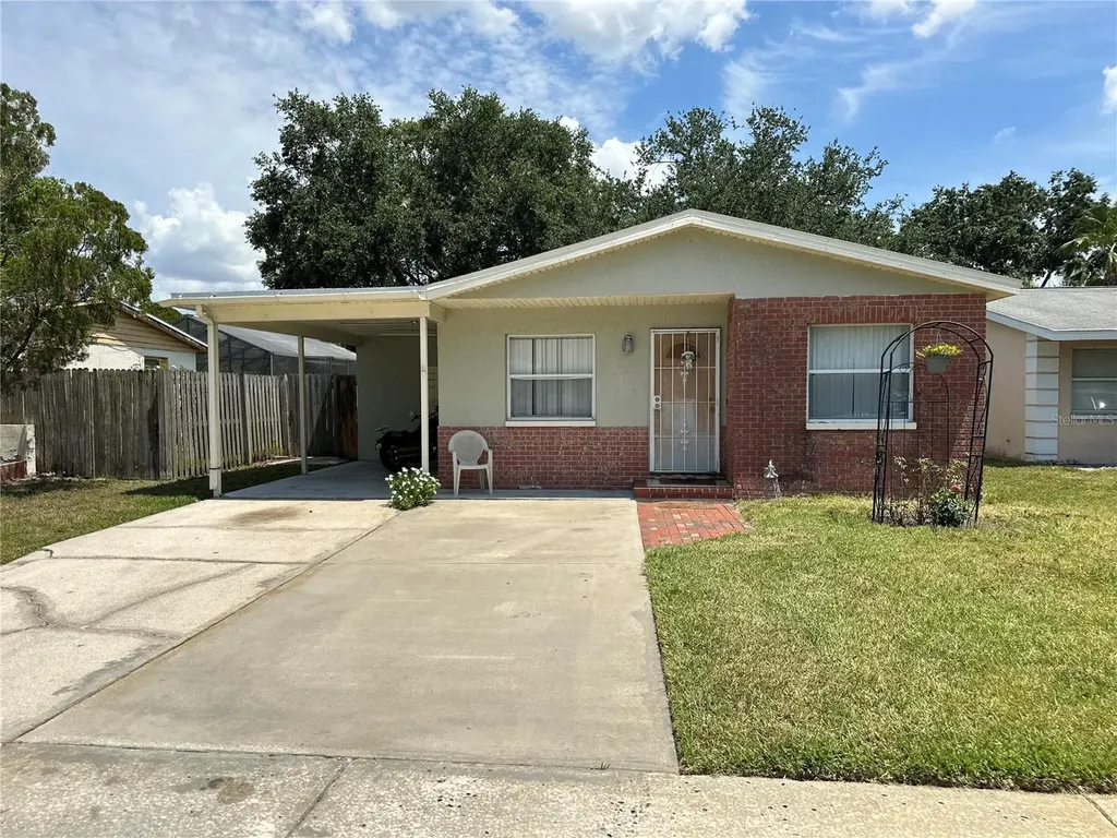 5061 86th Avenue N Pinellas Park FL 33782