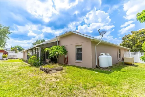 925 Cornell Avenue Clermont FL 34711