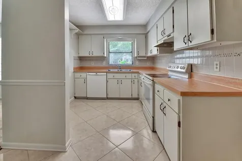 1809 Antigua Drive Orlando FL 32806