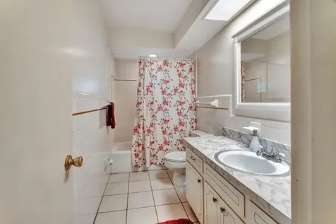 1809 Antigua Drive Orlando FL 32806