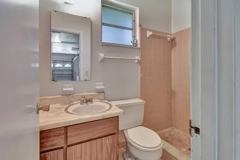 1809 Antigua Drive Orlando FL 32806