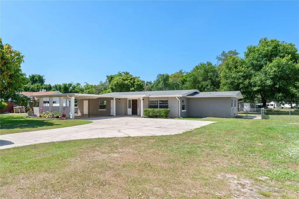 1780 Neptune Road Kissimmee FL 34744