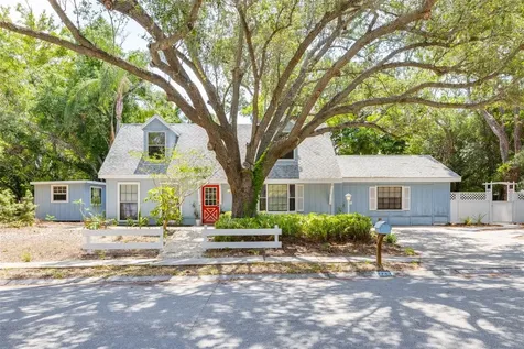 2747 Pursell Circle Sarasota FL 34232