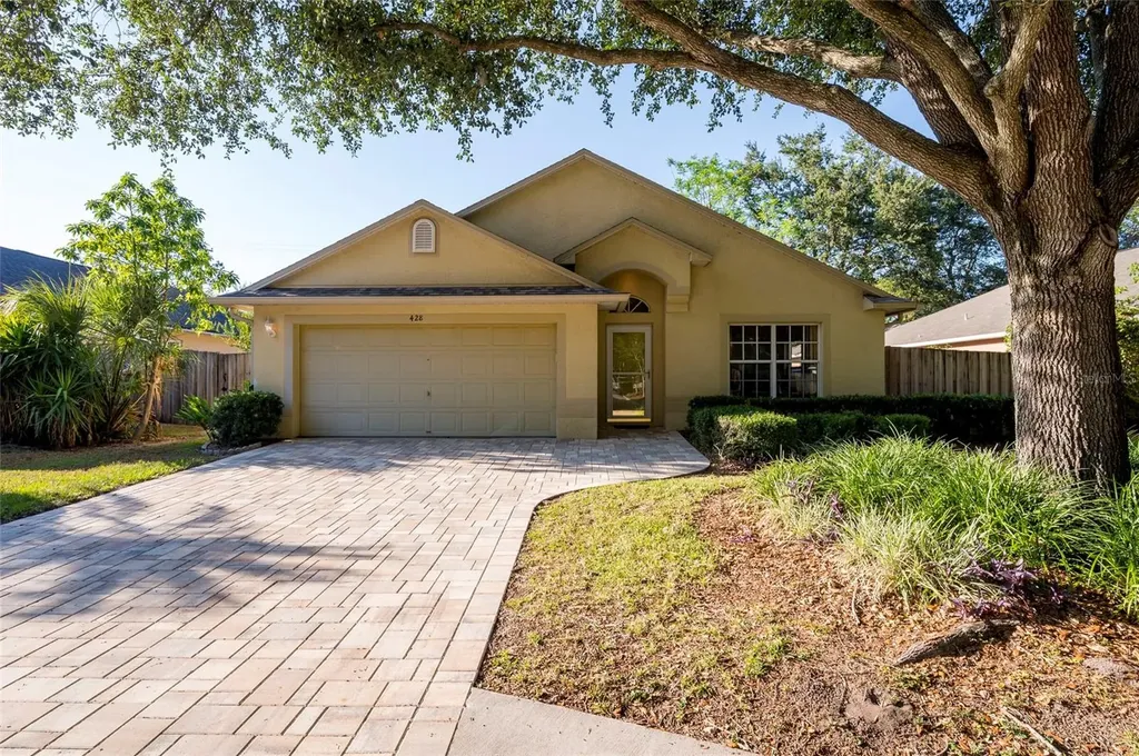 428 Henderson Avenue Seffner FL 33584