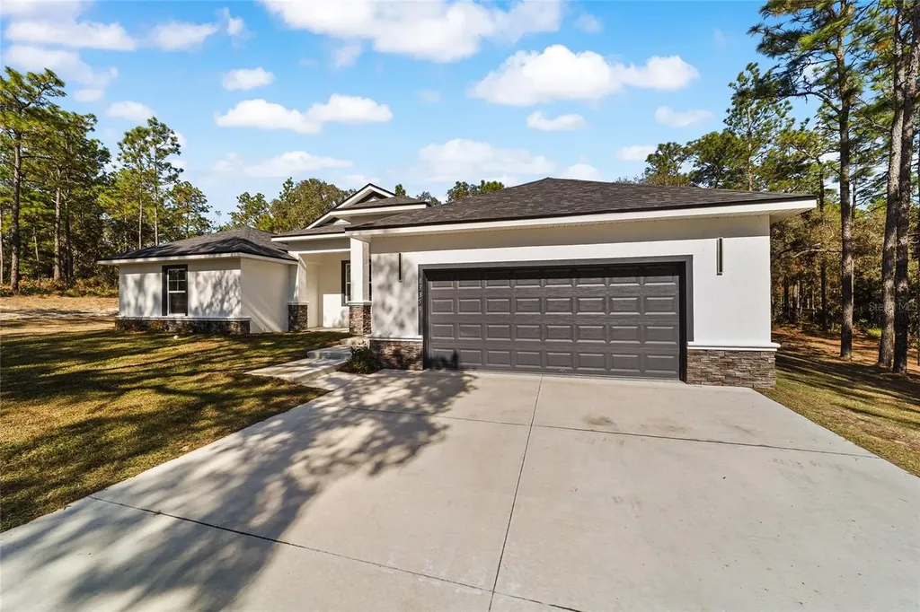 13359 SW 80th Street Dunnellon FL 34432