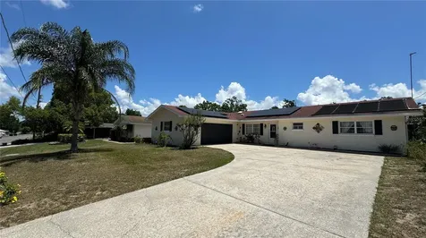 120 Lowell Road Winter Haven FL 33884