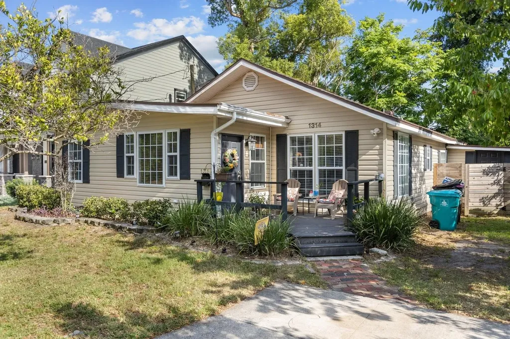 1314 Noble Place Orlando FL 32801