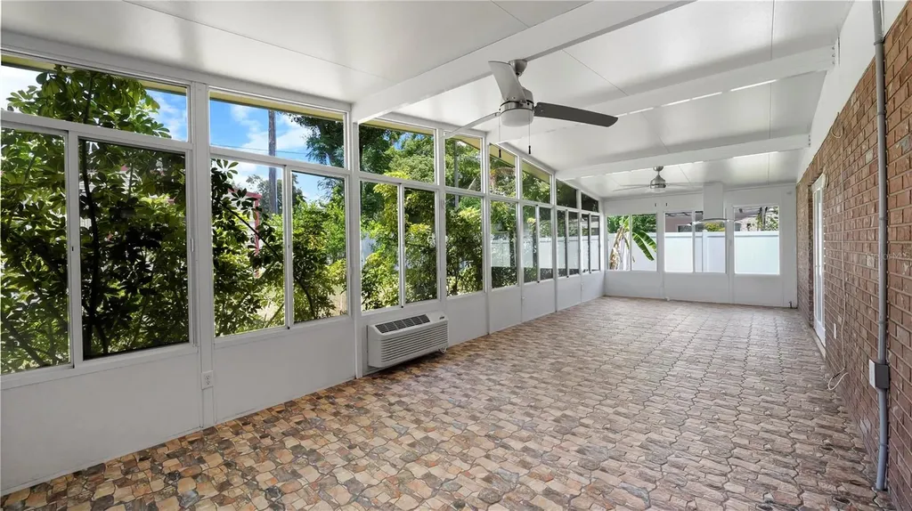 1702 Blind Pond Avenue Lutz FL 33549