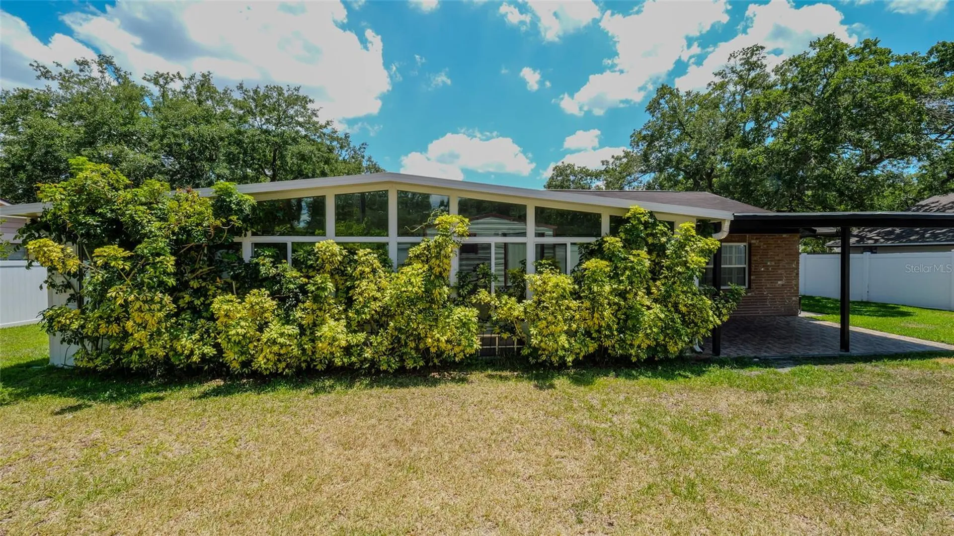 1702 Blind Pond Avenue Lutz FL 33549