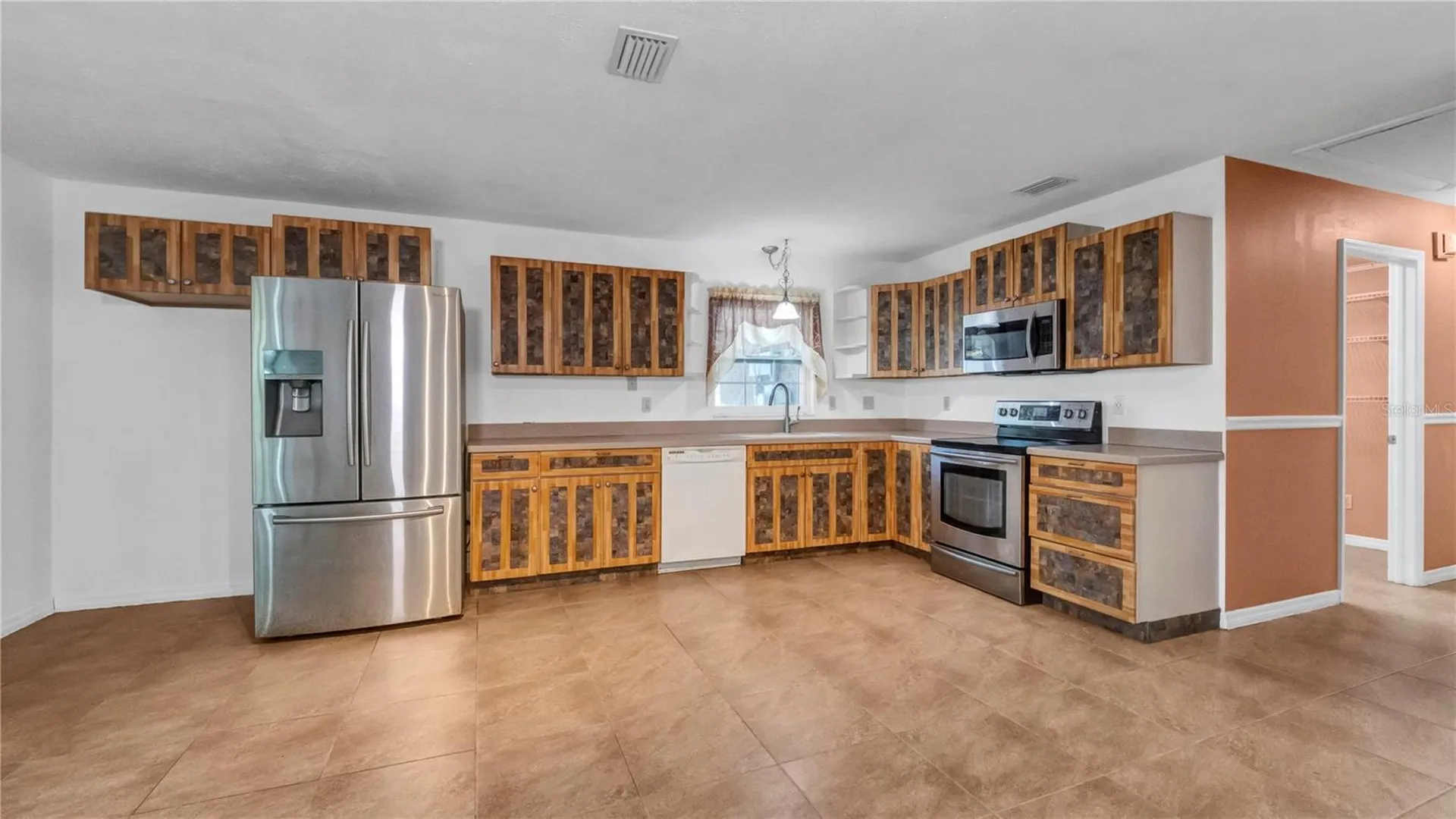 1702 Blind Pond Avenue Lutz FL 33549