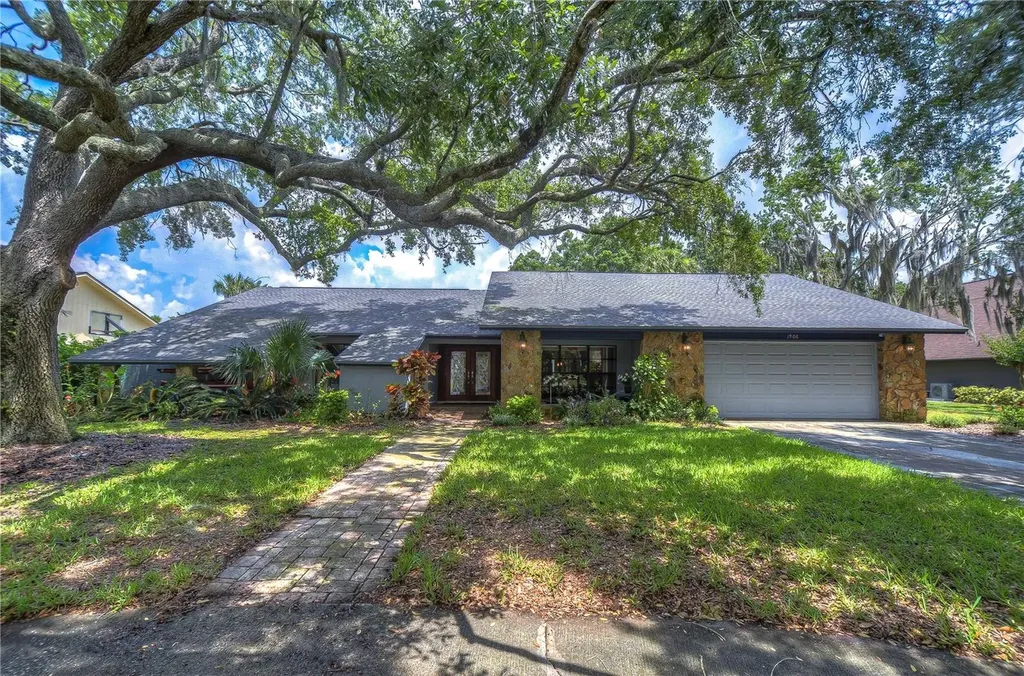 1906 Sweet Bay Court Plant City FL 33566