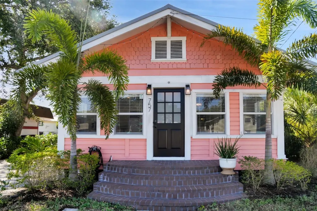 757 Main Street Dunedin FL 34698