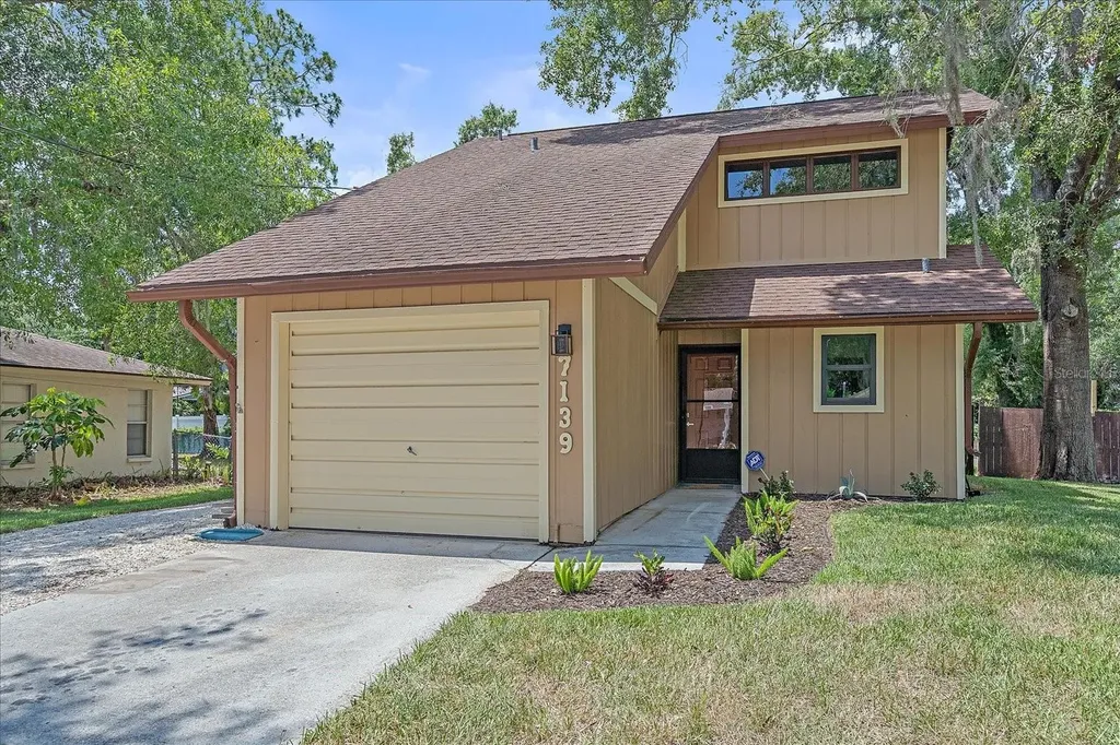 7139 Mauna Loa Boulevard Sarasota FL 34241
