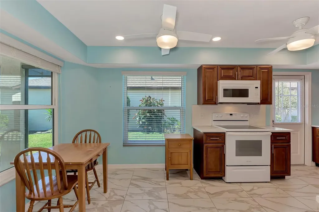 570 Foxwood Boulevard Englewood FL 34223