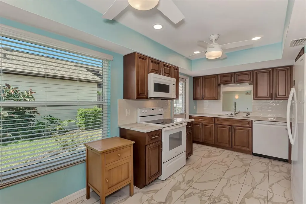 570 Foxwood Boulevard Englewood FL 34223