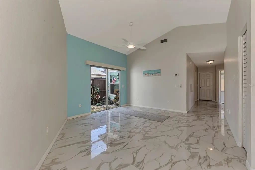 570 Foxwood Boulevard Englewood FL 34223