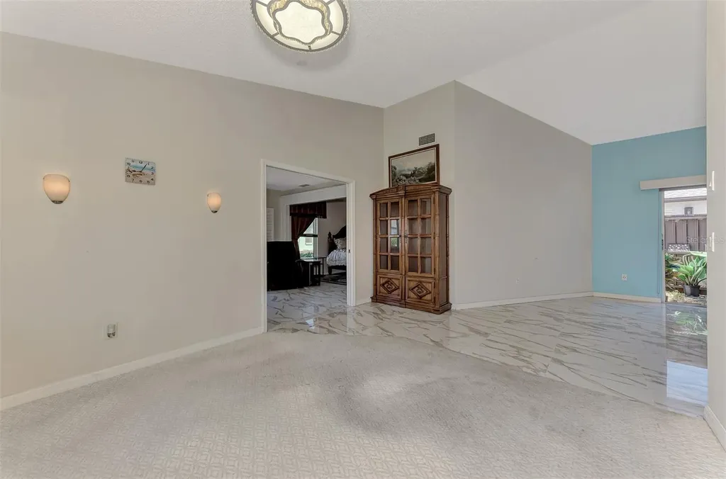 570 Foxwood Boulevard Englewood FL 34223