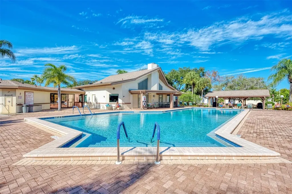 570 Foxwood Boulevard Englewood FL 34223