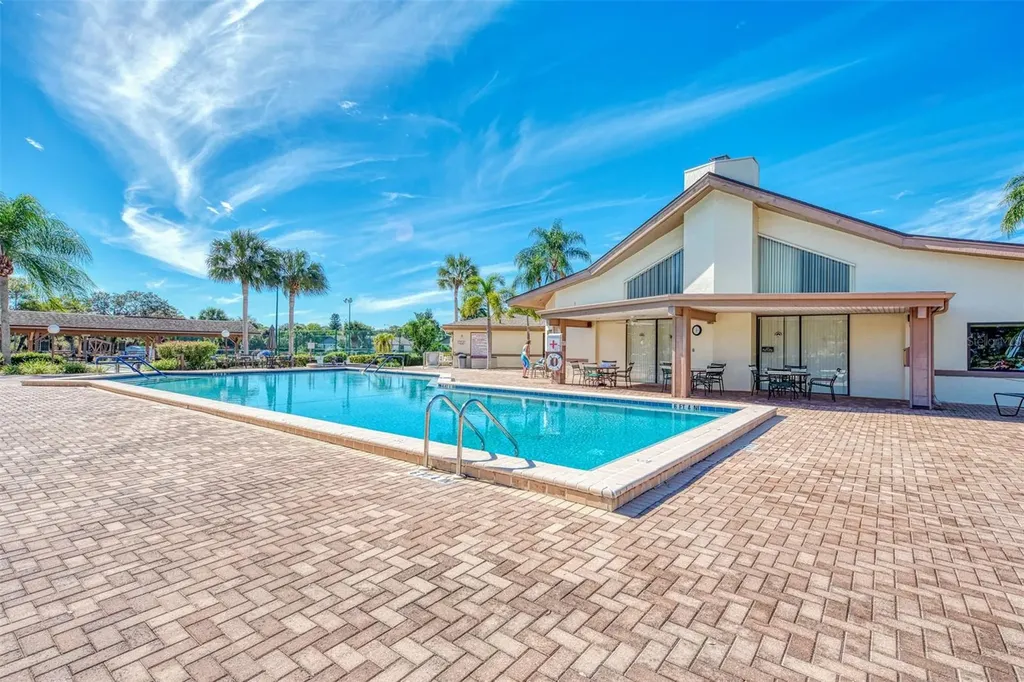 570 Foxwood Boulevard Englewood FL 34223