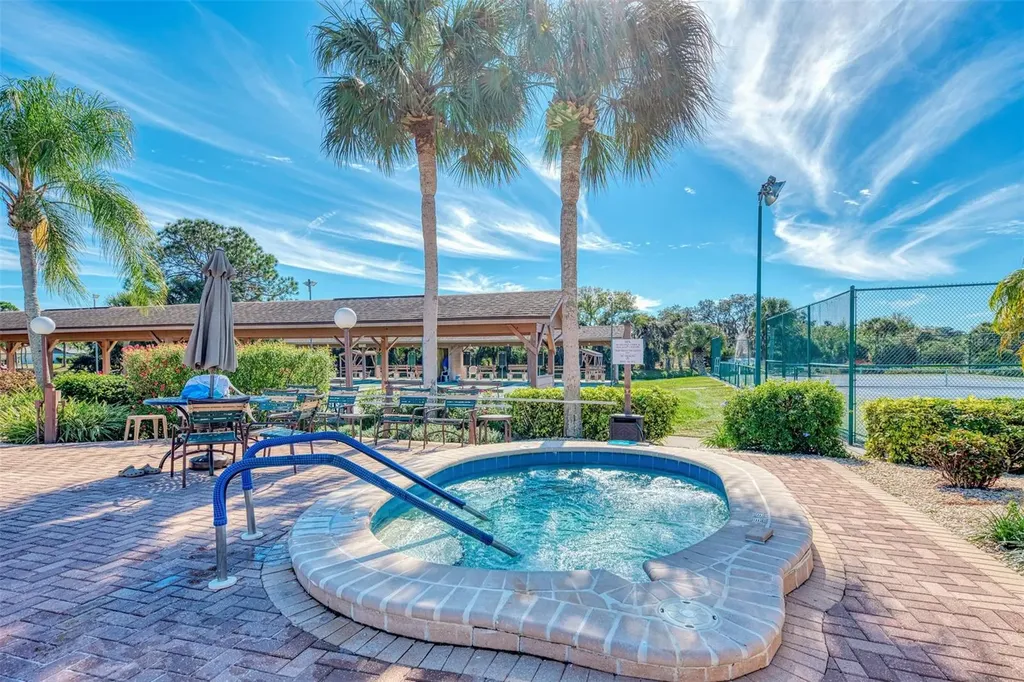 570 Foxwood Boulevard Englewood FL 34223