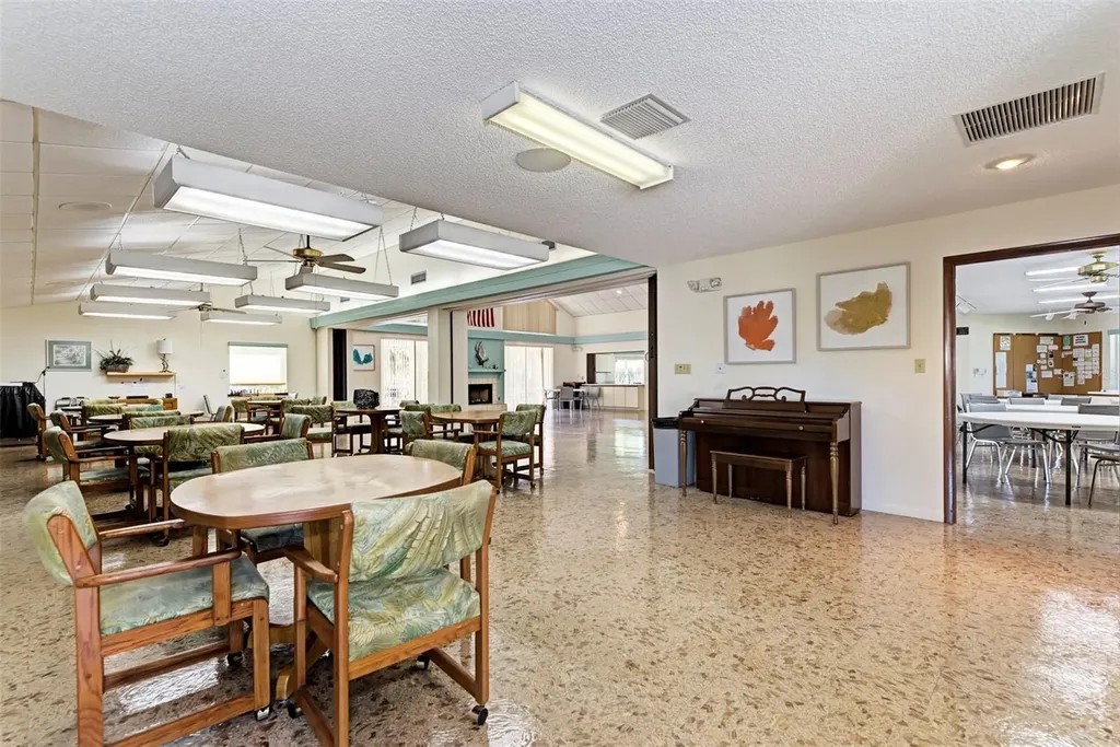 570 Foxwood Boulevard Englewood FL 34223