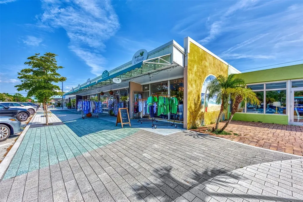 570 Foxwood Boulevard Englewood FL 34223