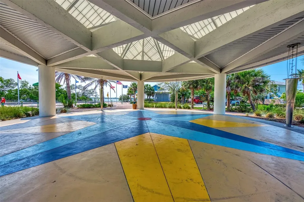 570 Foxwood Boulevard Englewood FL 34223