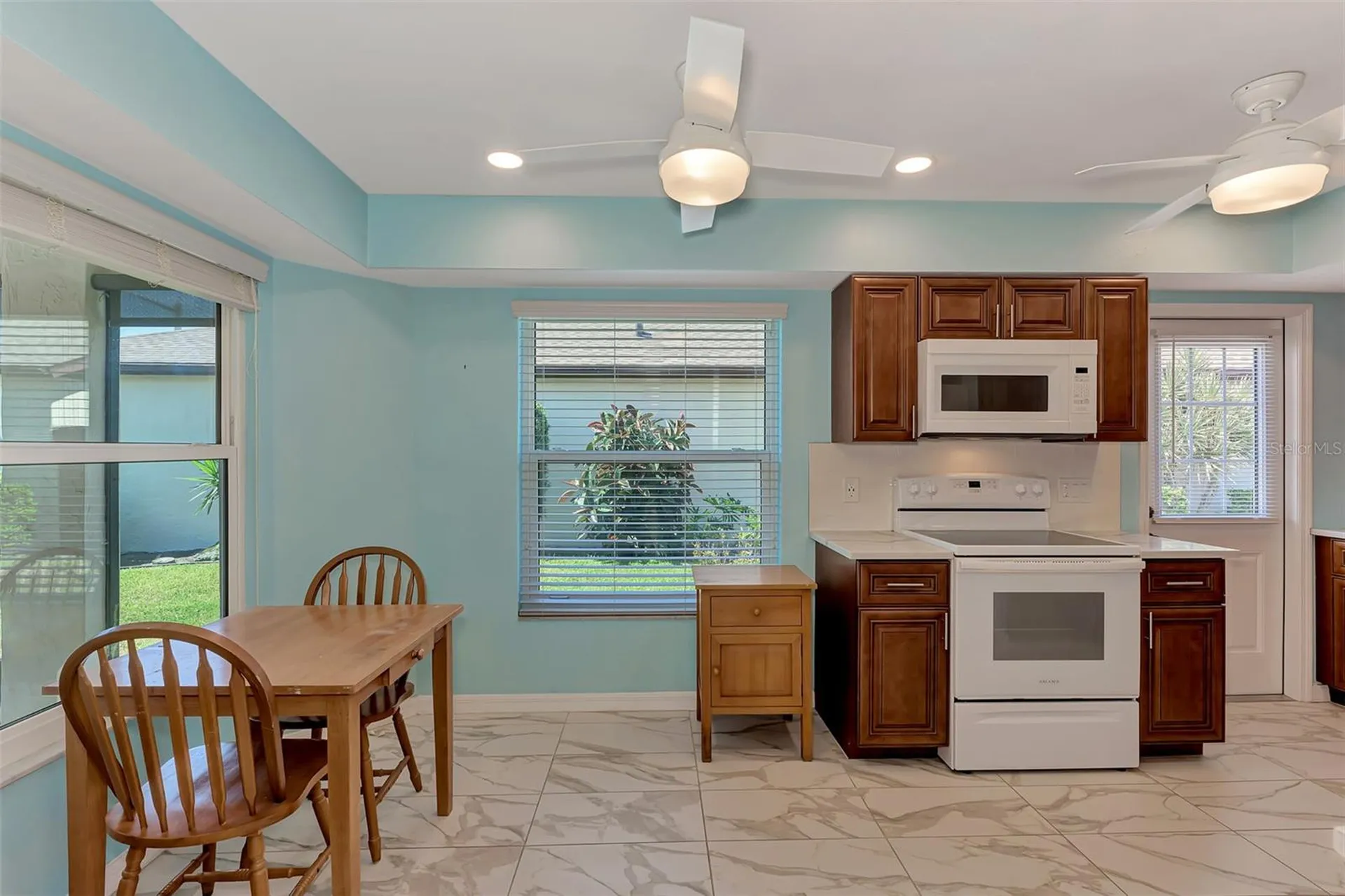 570 Foxwood Boulevard Englewood FL 34223