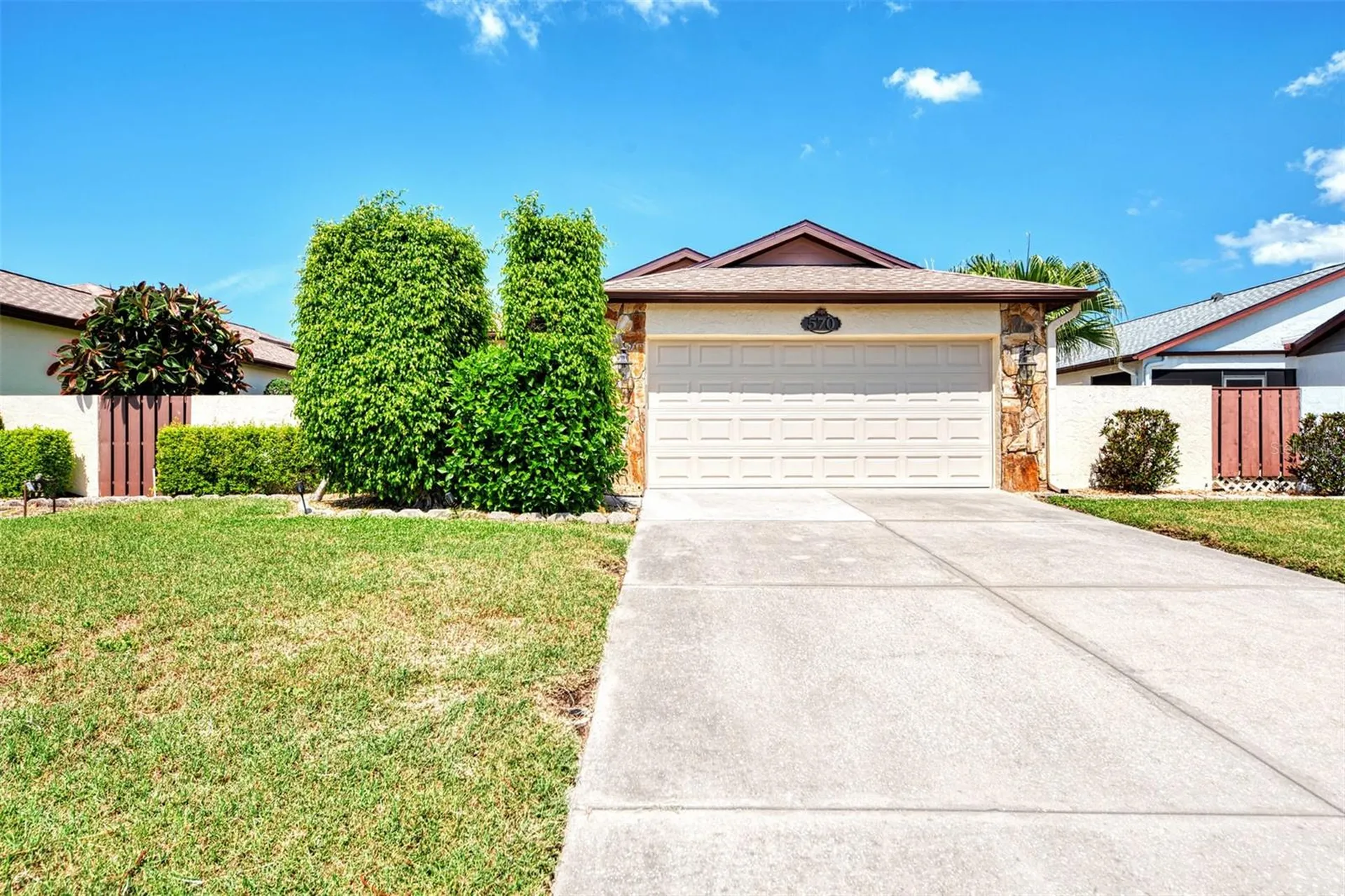 570 Foxwood Boulevard Englewood FL 34223