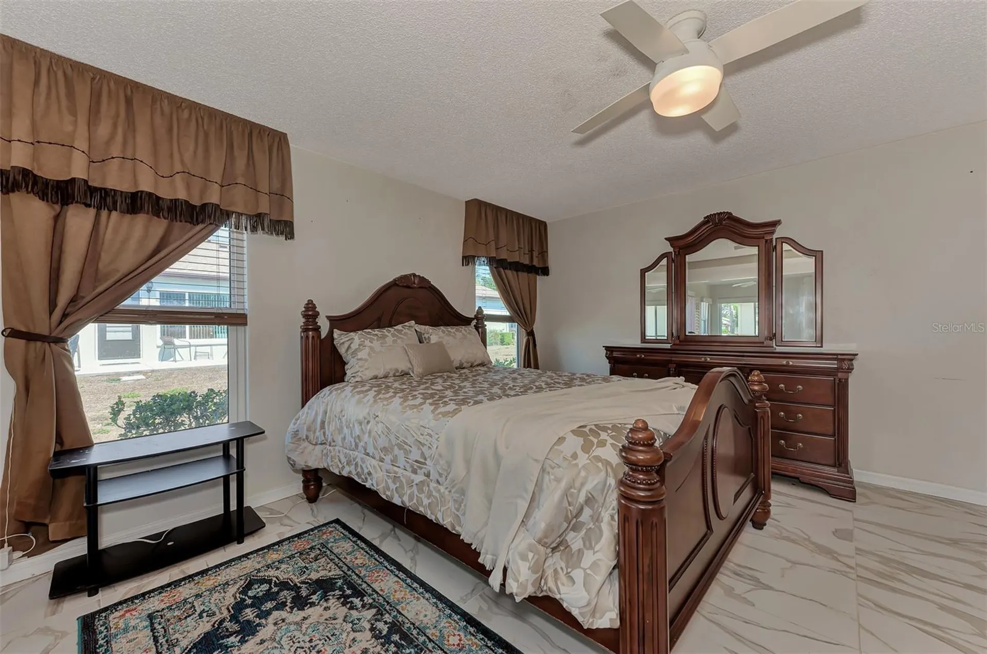 570 Foxwood Boulevard Englewood FL 34223