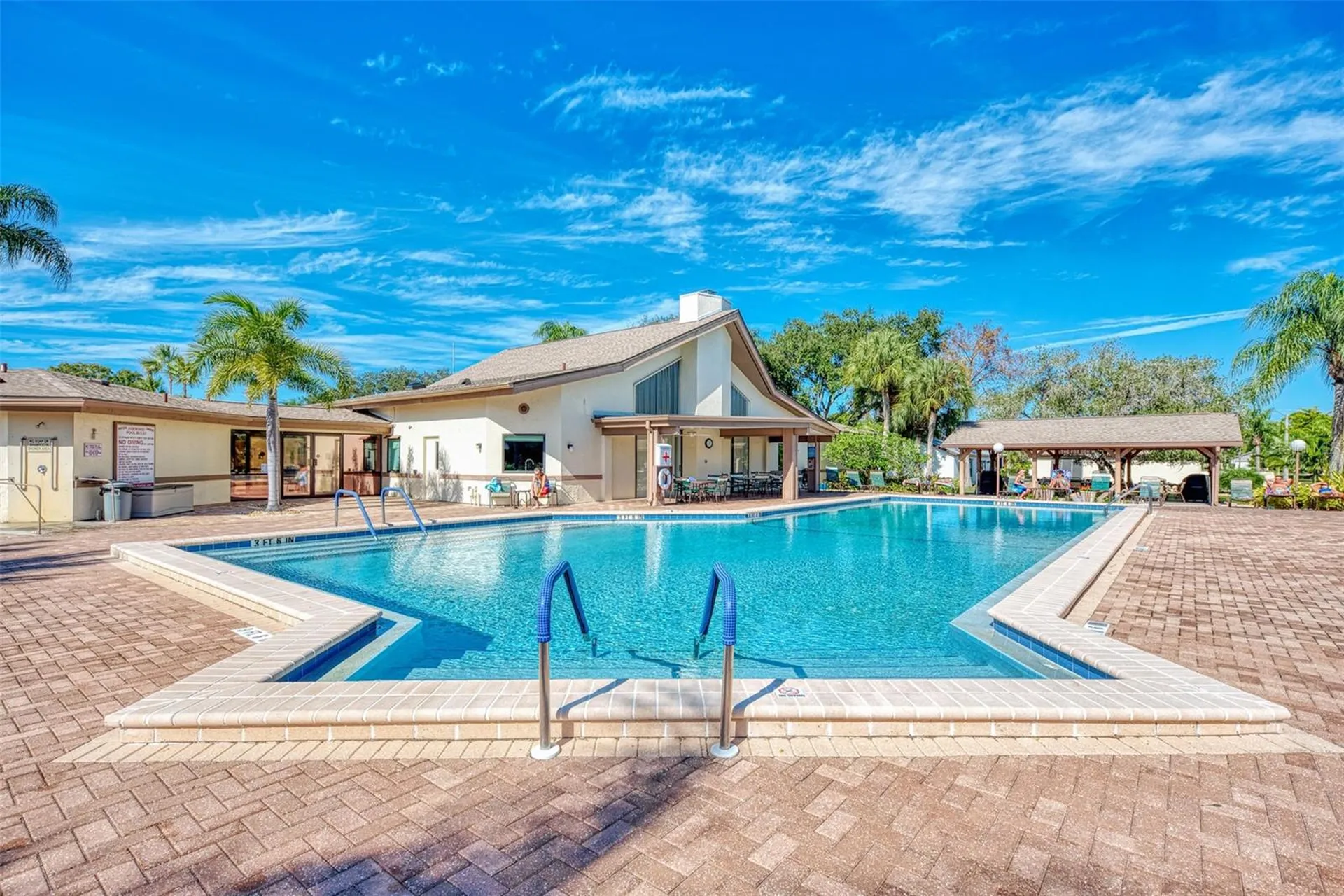 570 Foxwood Boulevard Englewood FL 34223