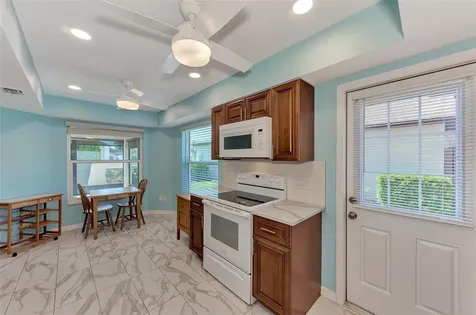 570 Foxwood Boulevard Englewood FL 34223