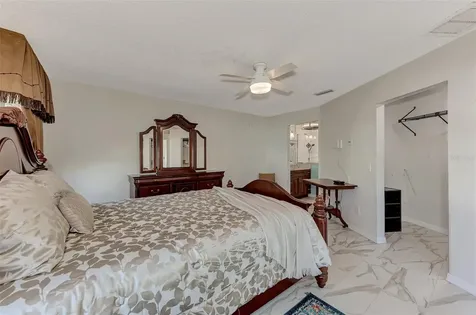 570 Foxwood Boulevard Englewood FL 34223
