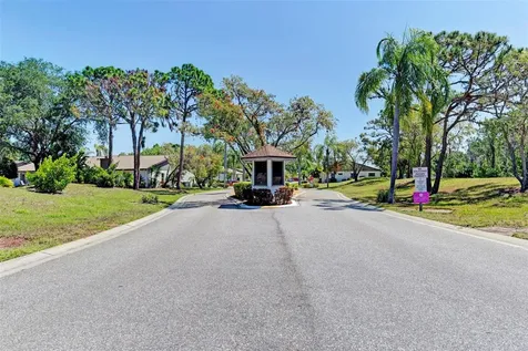 570 Foxwood Boulevard Englewood FL 34223