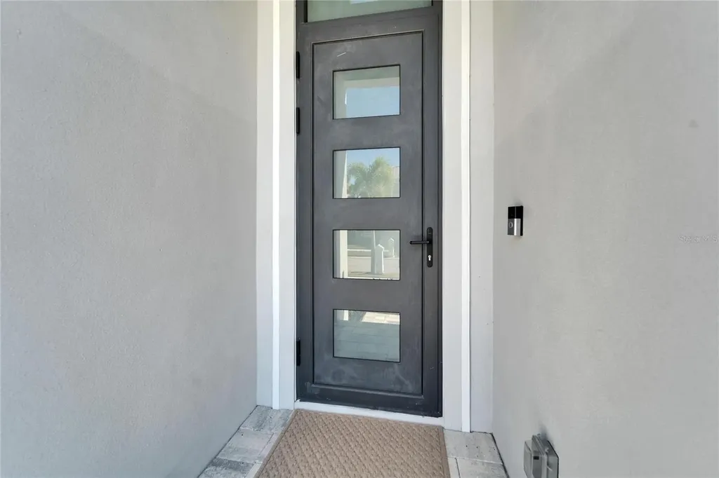 6540 Simone Shores Circle Apollo Beach FL 33572