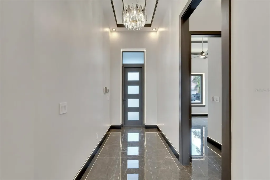 6540 Simone Shores Circle Apollo Beach FL 33572