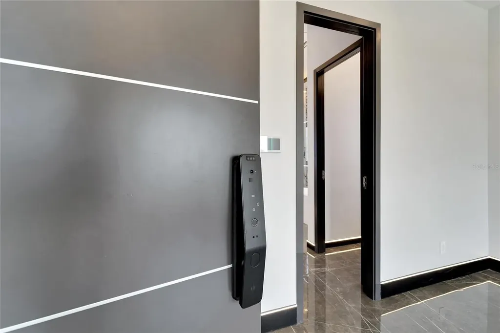 6540 Simone Shores Circle Apollo Beach FL 33572