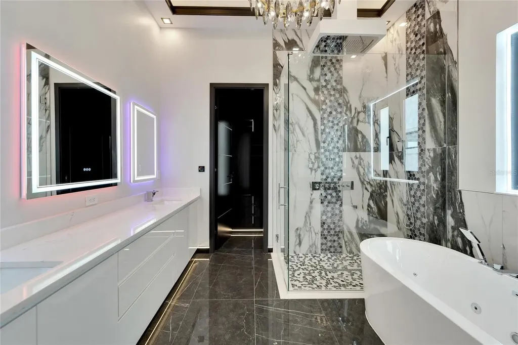 6540 Simone Shores Circle Apollo Beach FL 33572