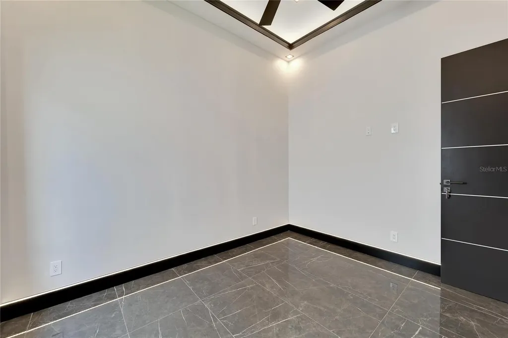 6540 Simone Shores Circle Apollo Beach FL 33572