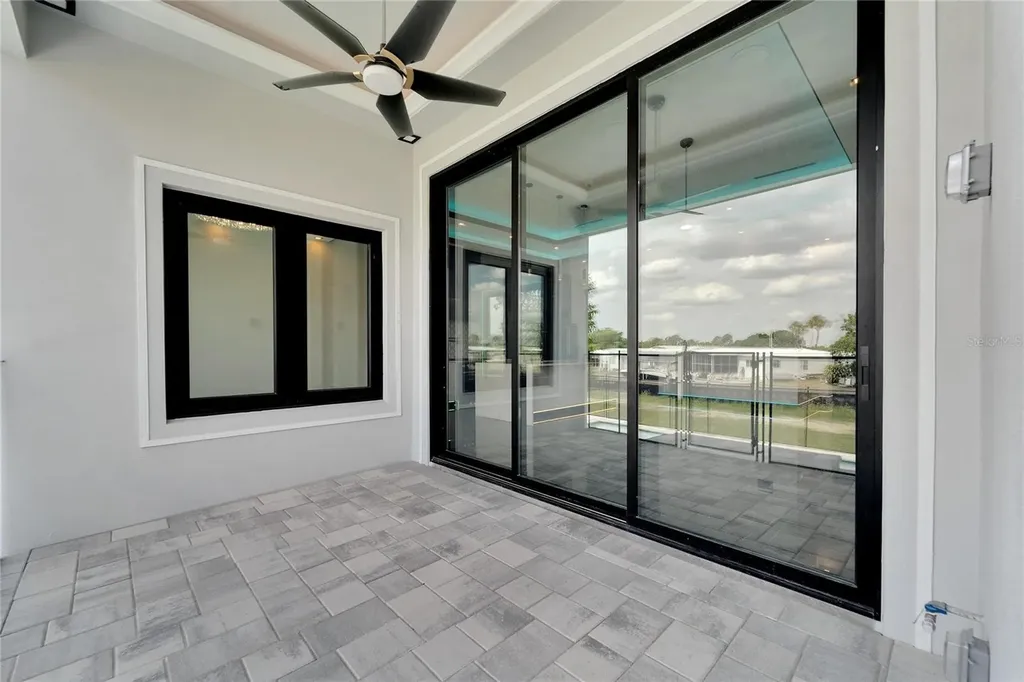 6540 Simone Shores Circle Apollo Beach FL 33572