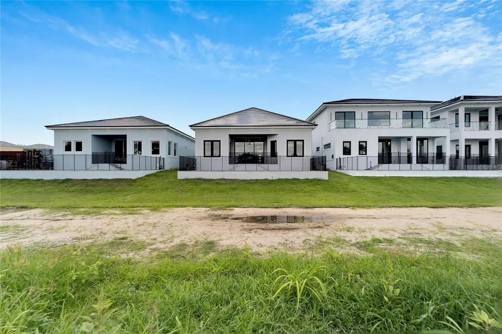 6540 Simone Shores Circle Apollo Beach FL 33572