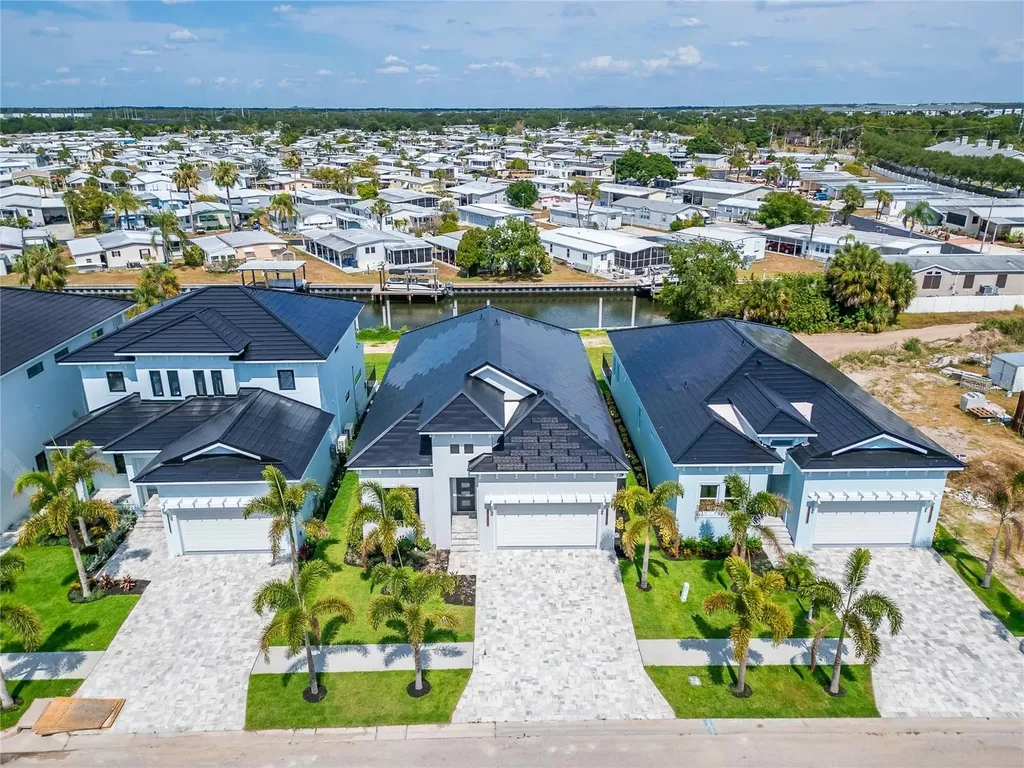 6540 Simone Shores Circle Apollo Beach FL 33572
