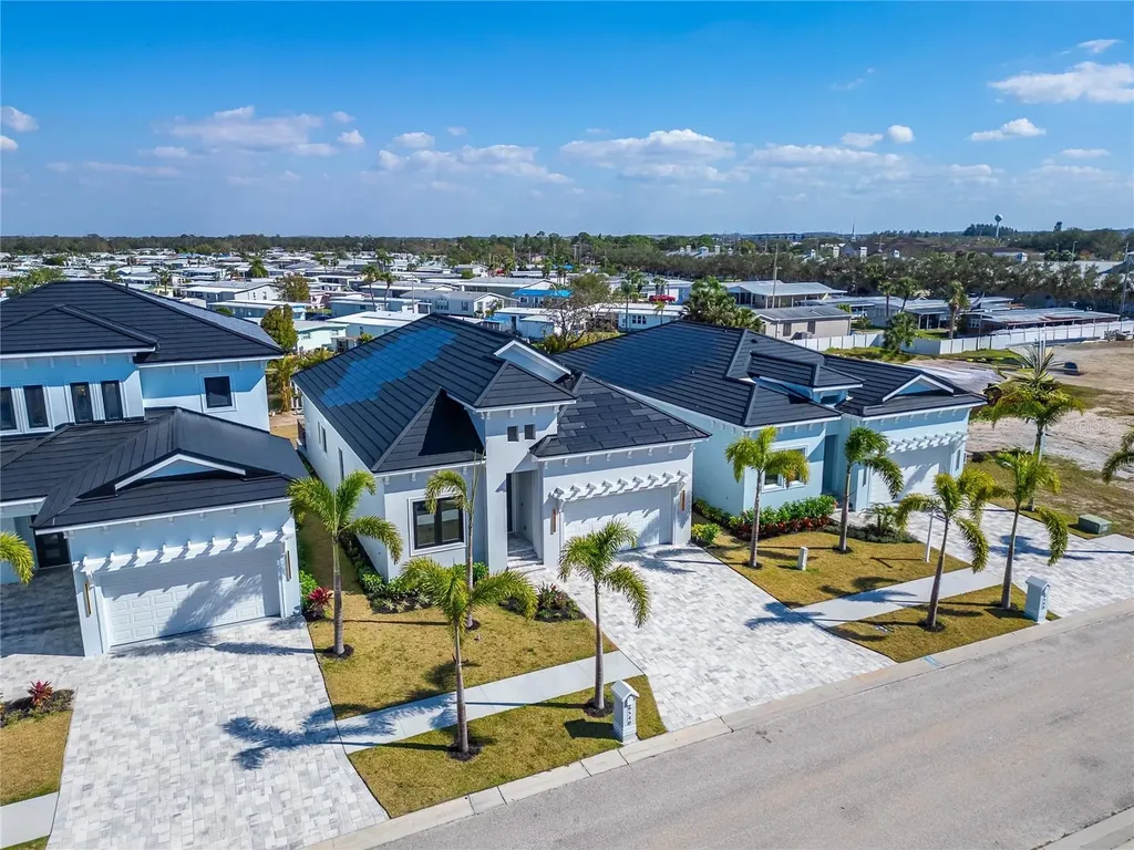 6540 Simone Shores Circle Apollo Beach FL 33572