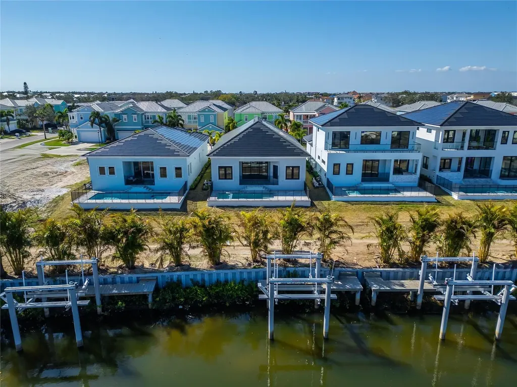 6540 Simone Shores Circle Apollo Beach FL 33572