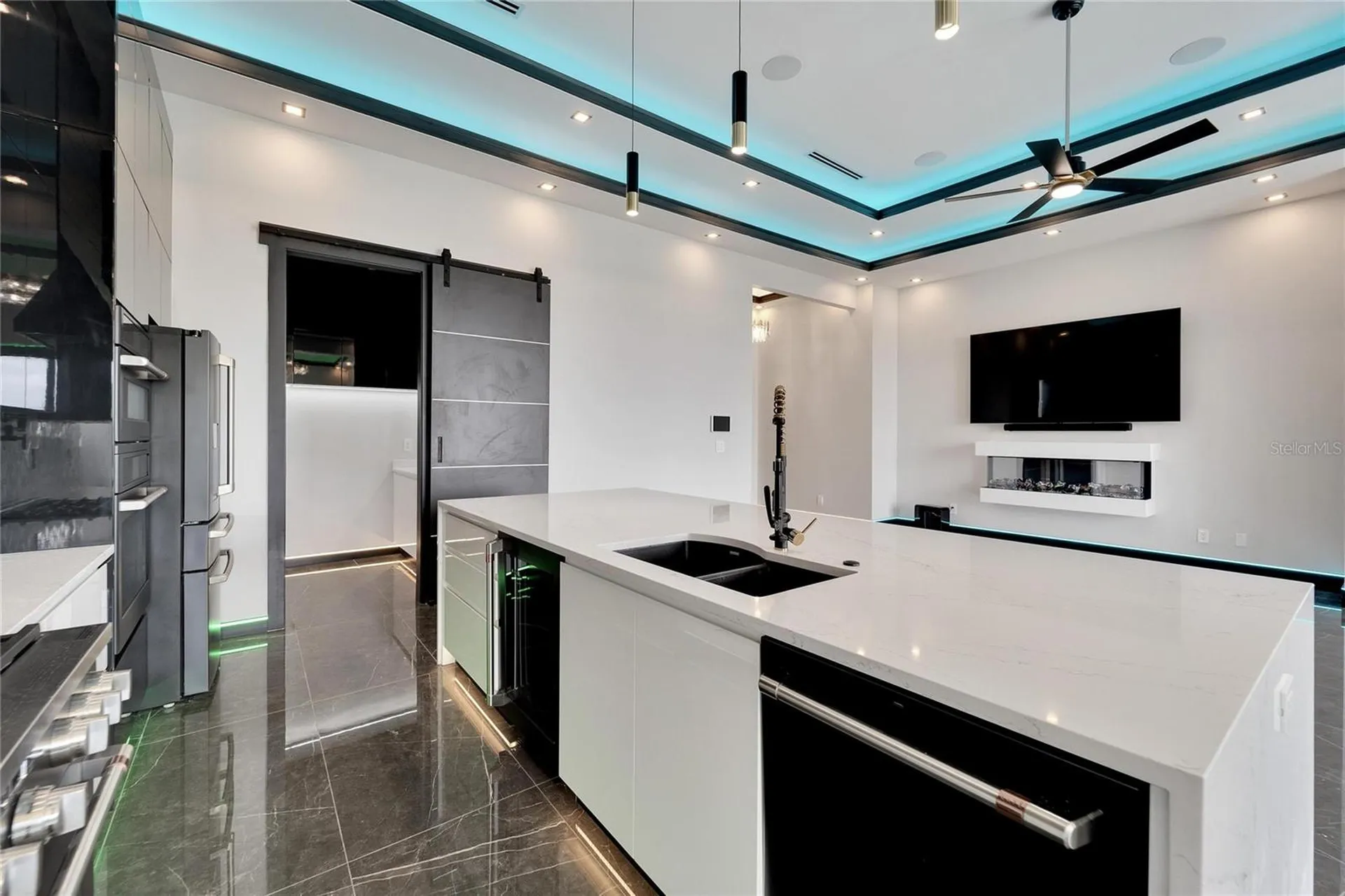 6540 Simone Shores Circle Apollo Beach FL 33572