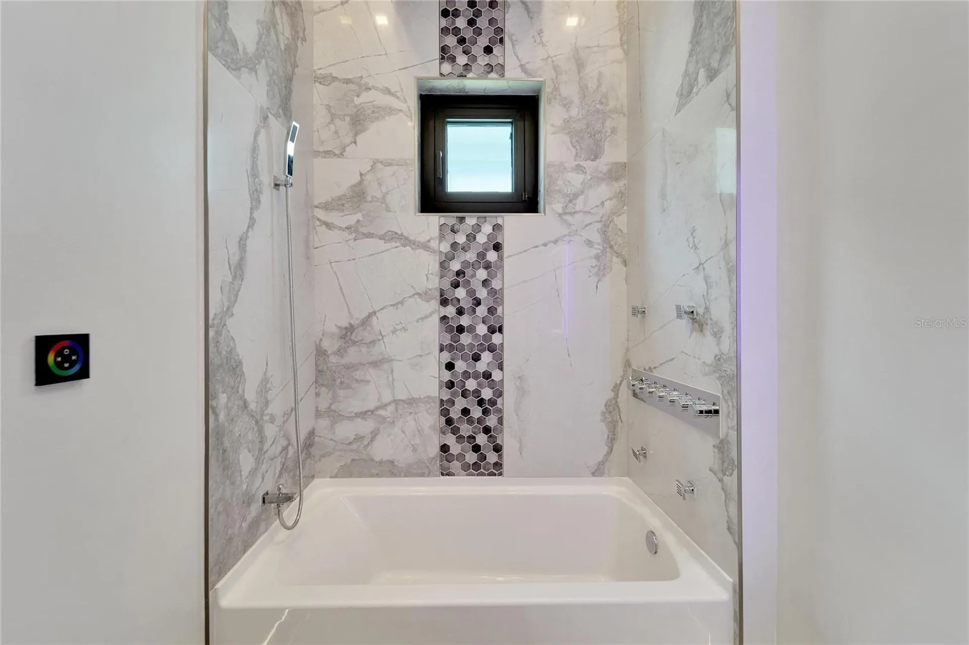 6540 Simone Shores Circle Apollo Beach FL 33572