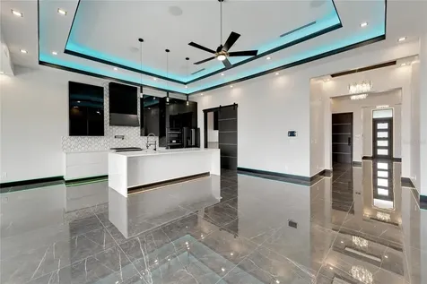6540 Simone Shores Circle Apollo Beach FL 33572