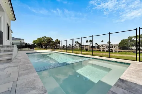 6540 Simone Shores Circle Apollo Beach FL 33572